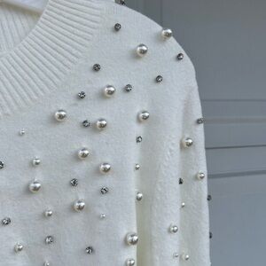 NWT Talbots Gorgeous Winter White Embellished Faux Diamonds & Pearls Sweater